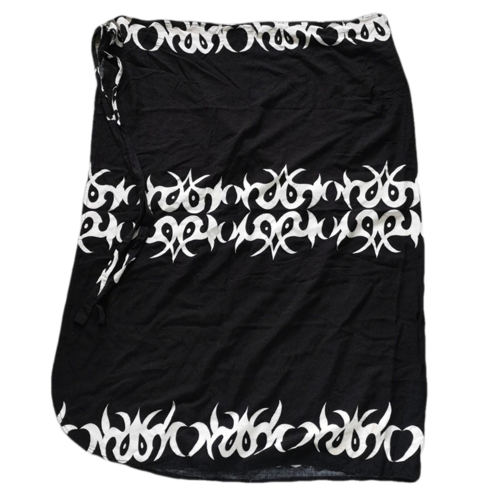 Vintage 90s Gothic Baddie Black Sarong w/ Tribal Tattoo Band Design